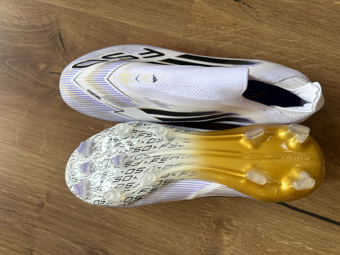 ADIDAS F50 LACELESS WHITE GOLD