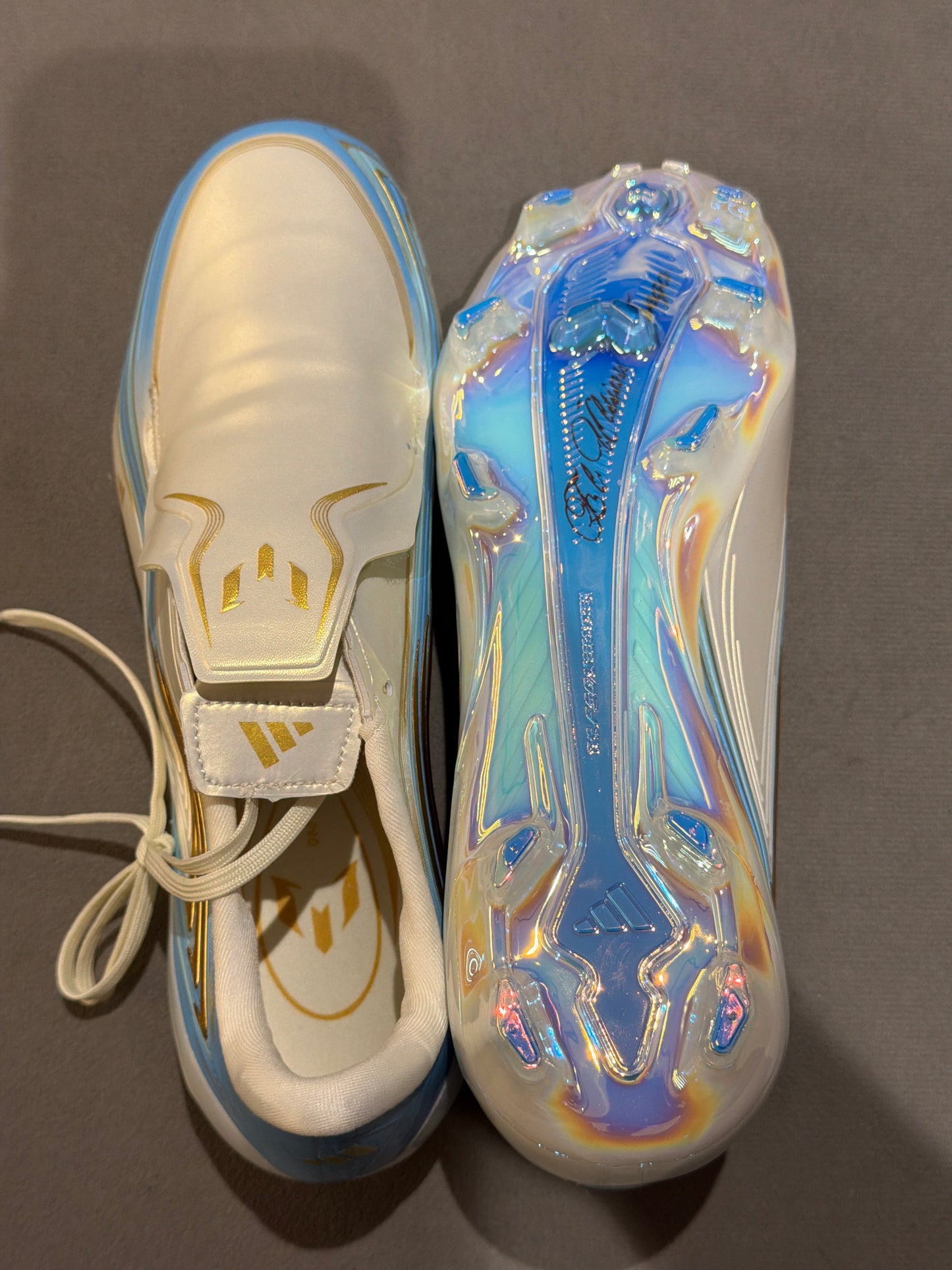 ADIDAS F50 LACELESS Messi Edition