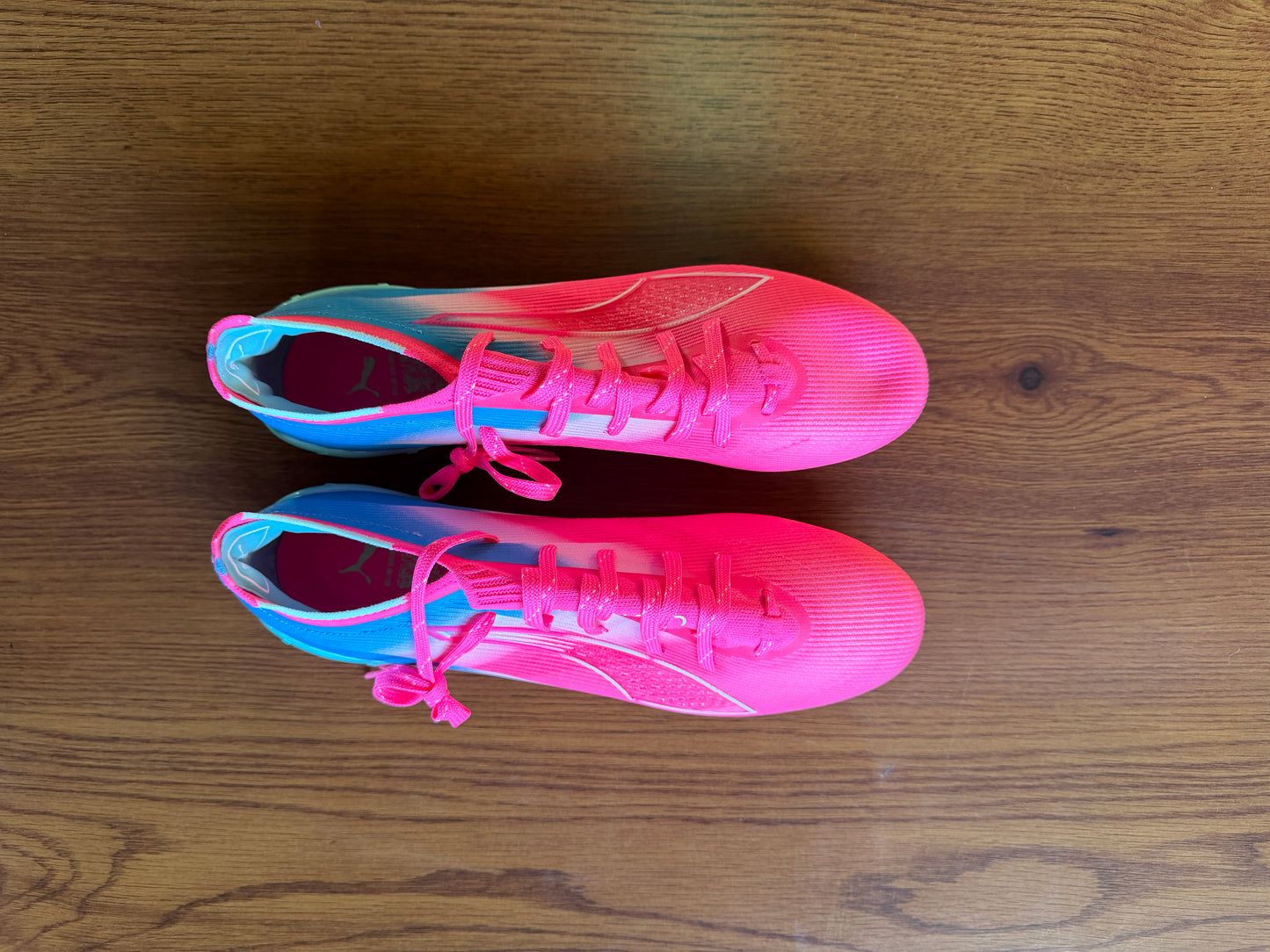 Puma Ultra pink