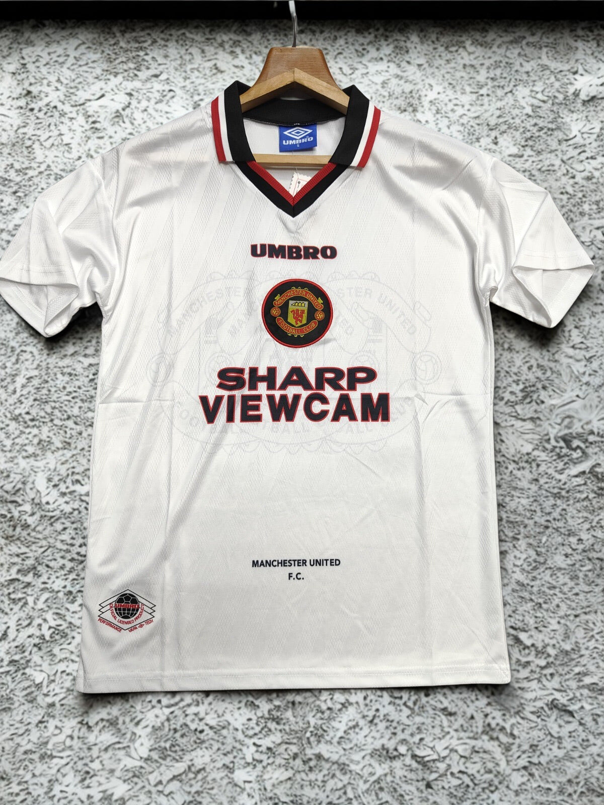 MANCHESTER UNITED Retro 1996 97 Sports House Shop manchester-united-retro-1996-97-sports-house-shop
