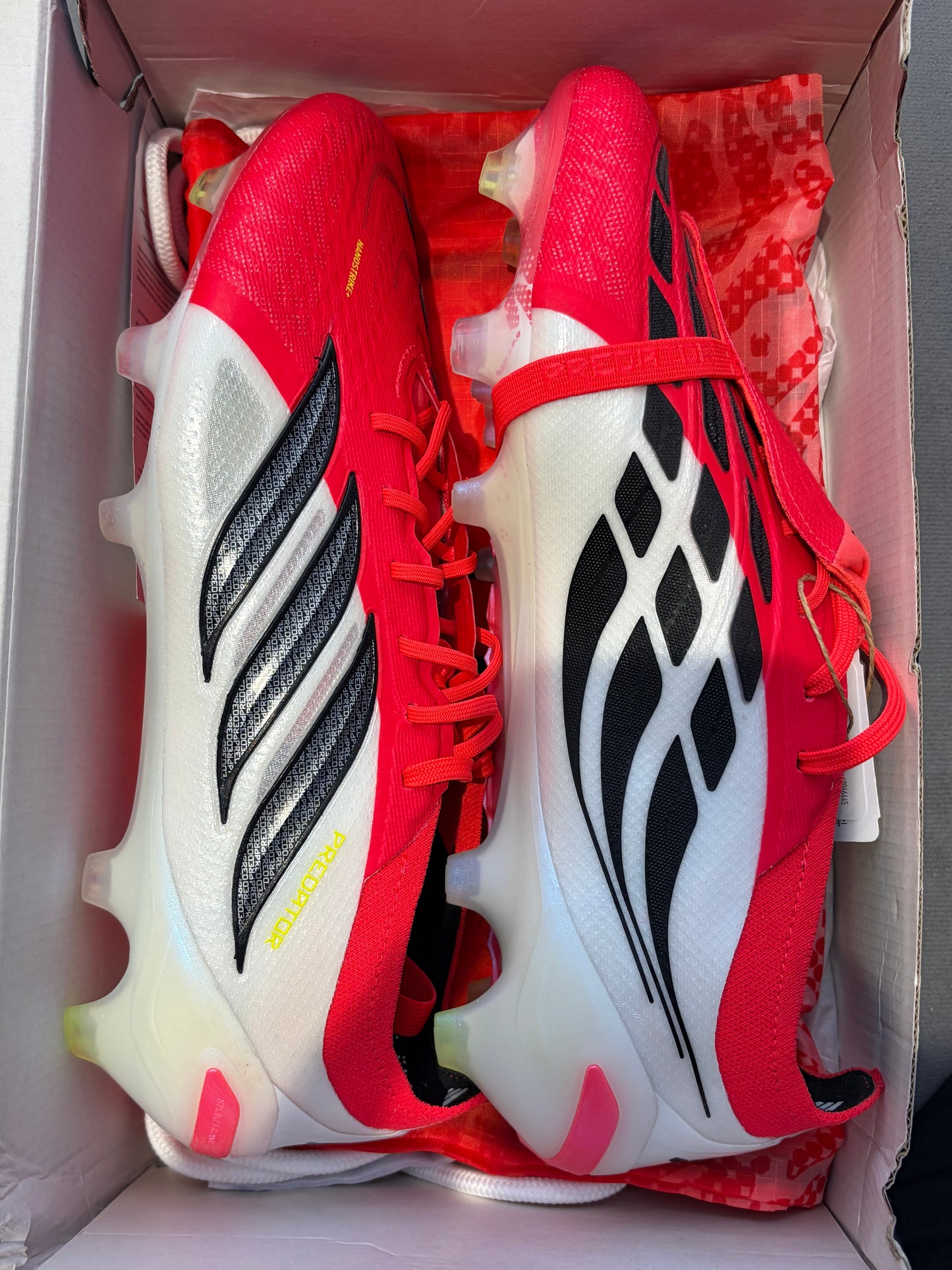 ADIDAS PREDATOR PRO FIRM