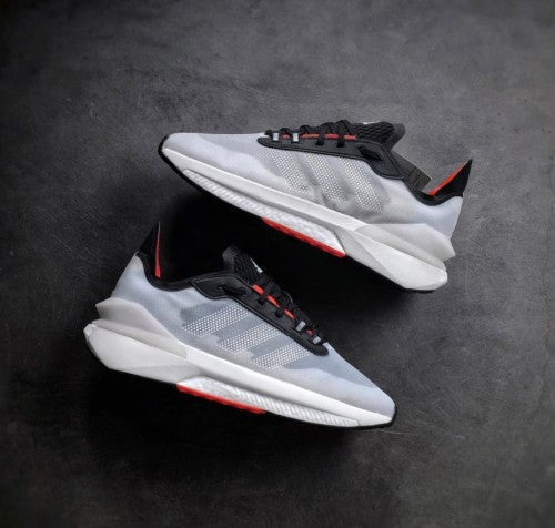 Adidas AVRYN BOUNCE (BOOST)