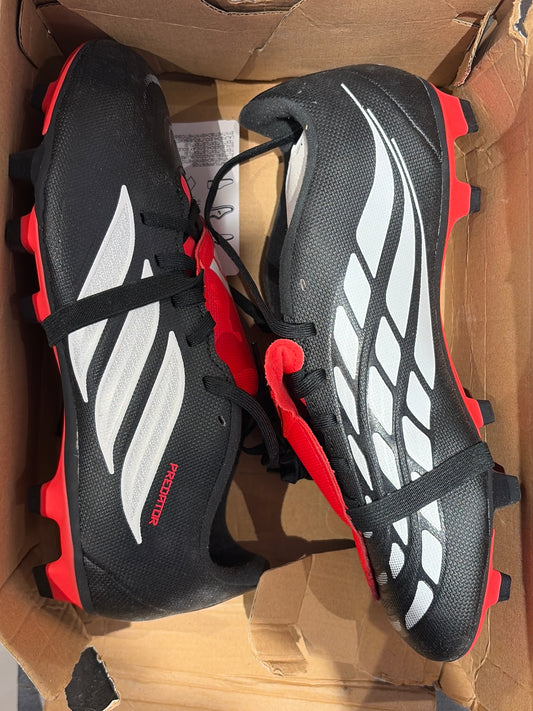 ADIDAS PREDATOR CLUB FxG with tongue
