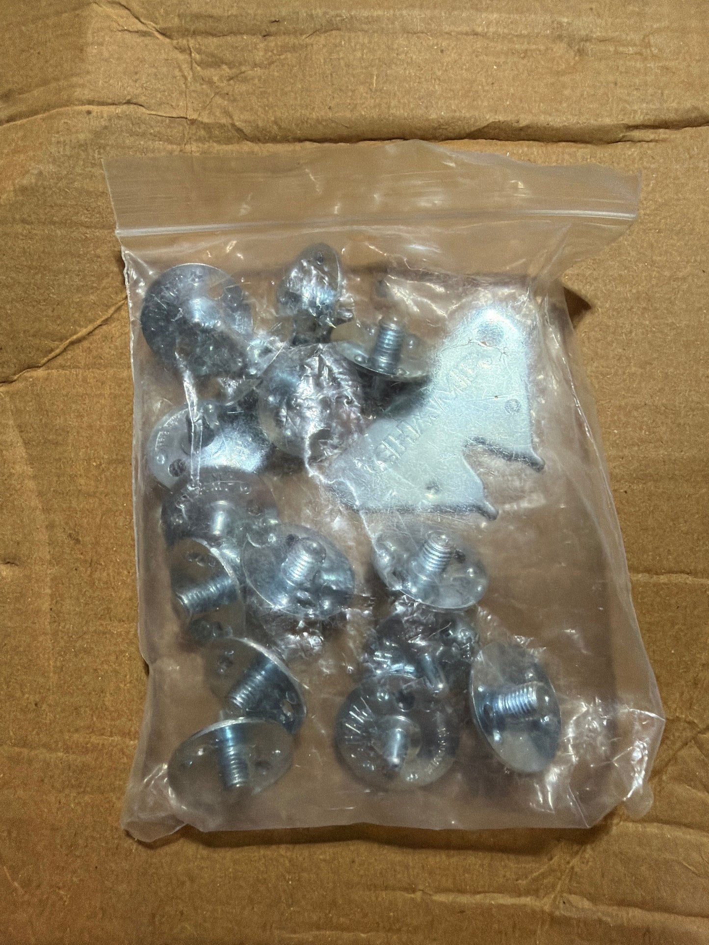 22YDS cricket shoes (Metal studs)