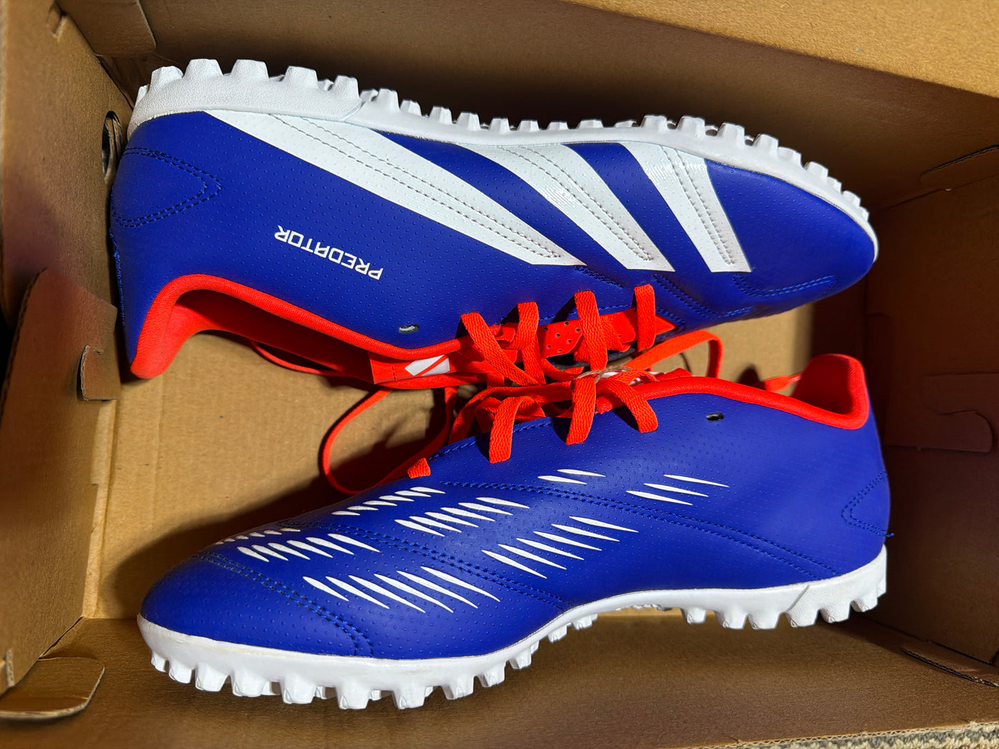 ADIDAS PREDATOR CLUB TURF