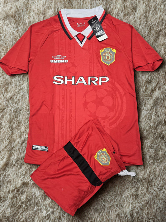 Manchester United 1999 RETRO Set