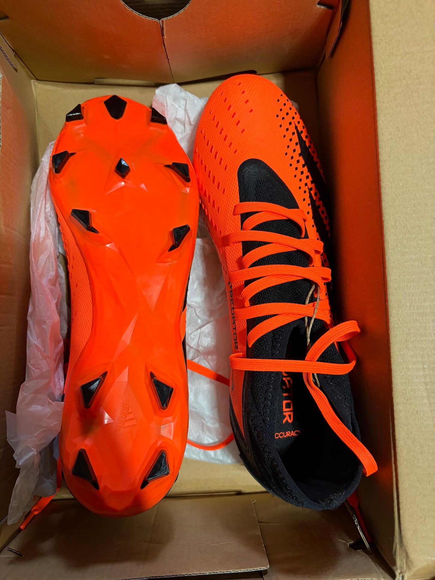 ADIDAS PREDATOR ACCURACY  league