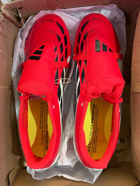 ADIDAS PREDATOR CLUB FxG with tongue