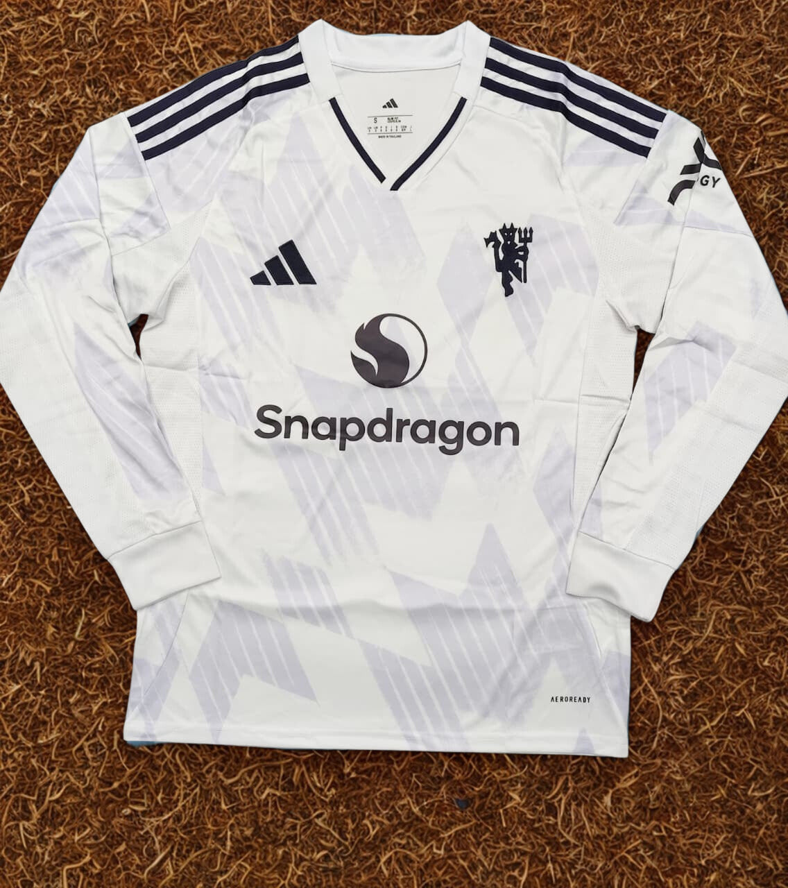 Manchester United Away 25-26 Full sleeves