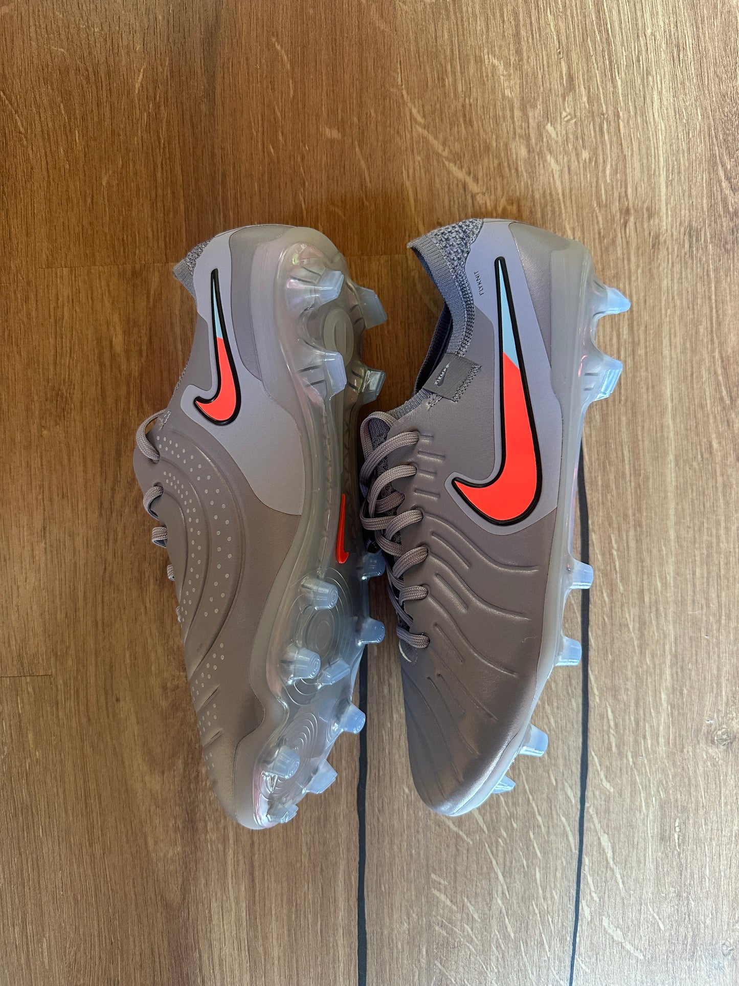 NIKE TIEMPO ELITE  GREY